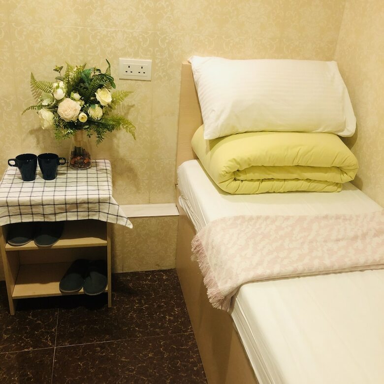 Hostal Hoi To Hostel