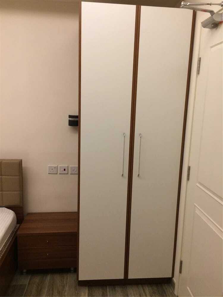 Hotel Tong Luo Wan Hostel