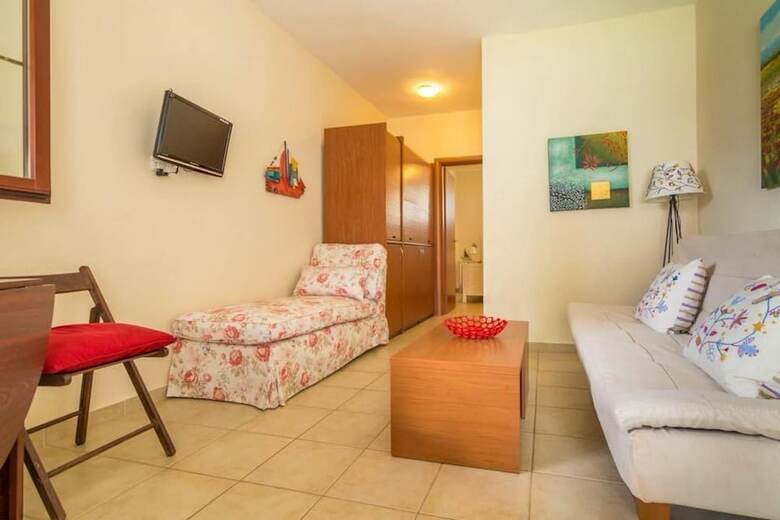 Apartamentos Xenonas Liogerma
