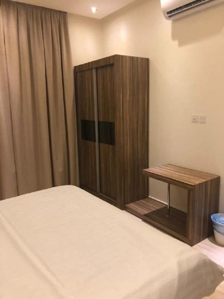Almakan Hotel 108