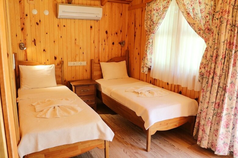 Adrasan River Hotel