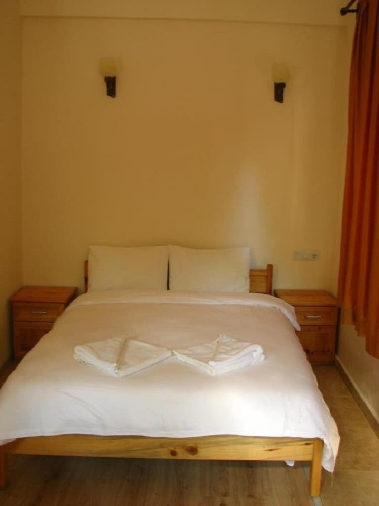 Adrasan River Hotel