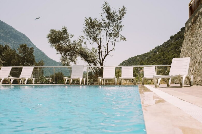 Cabana 7 Green Boutique Hotel