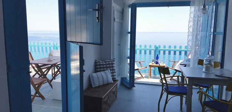 Aegean Eye Apartments