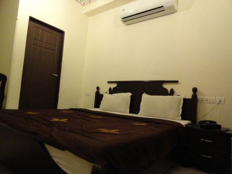 Hotel Miraya