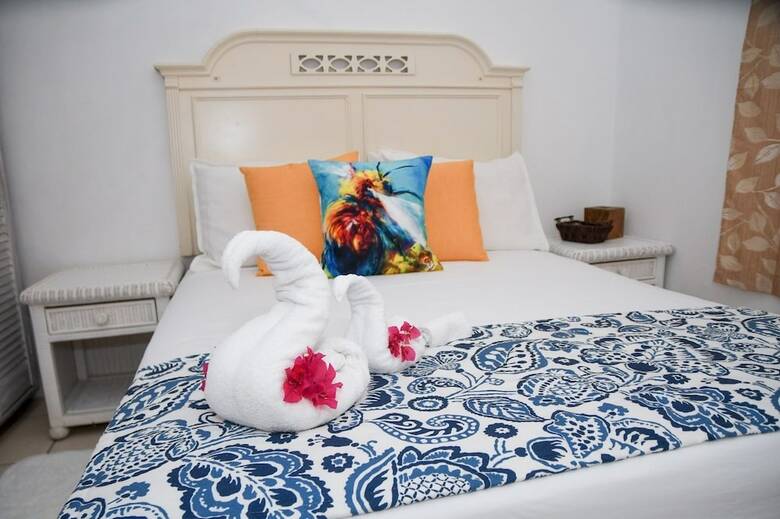 Chadville Beach Apartment