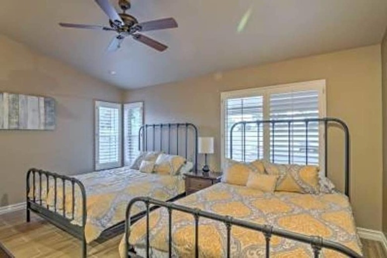 Updated 4br Home In Palm Desert