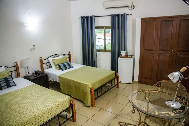 Hotel Residencial Luxan