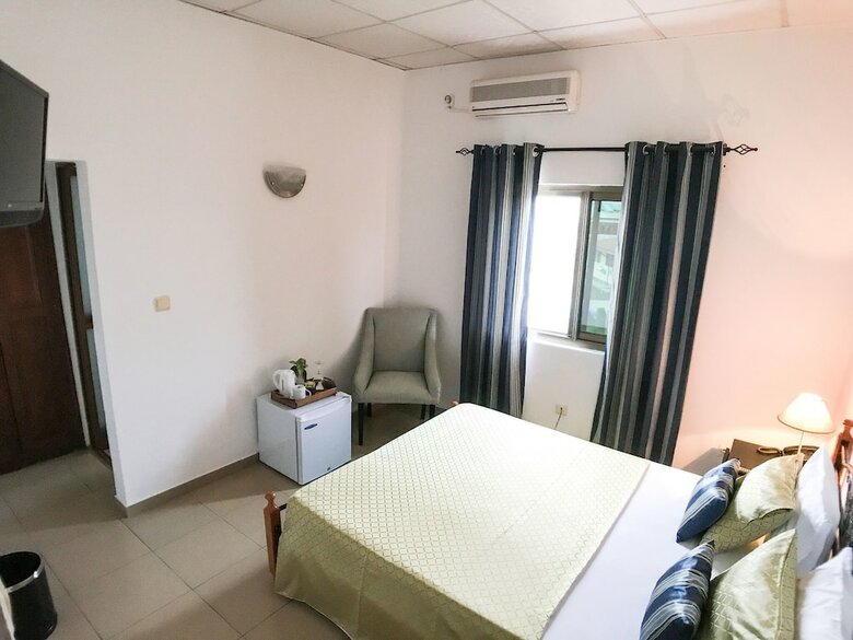 Hotel Residencial Luxan