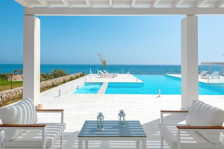 Maria & Nada Beachfront Villas