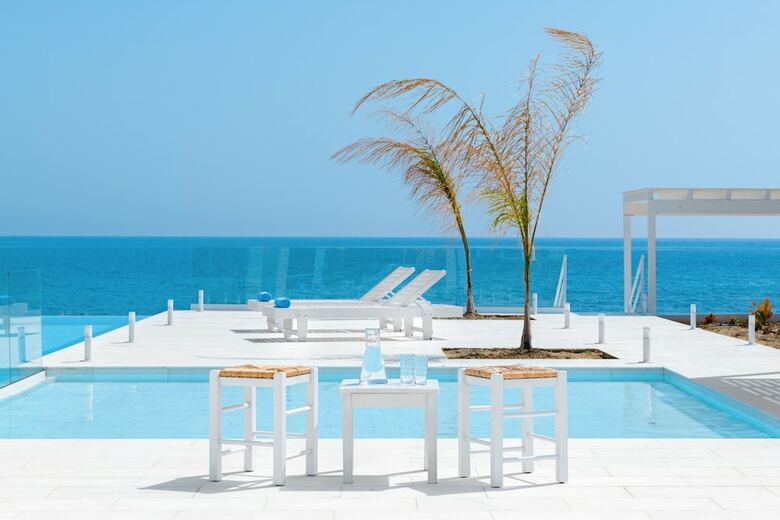 Maria & Nada Beachfront Villas