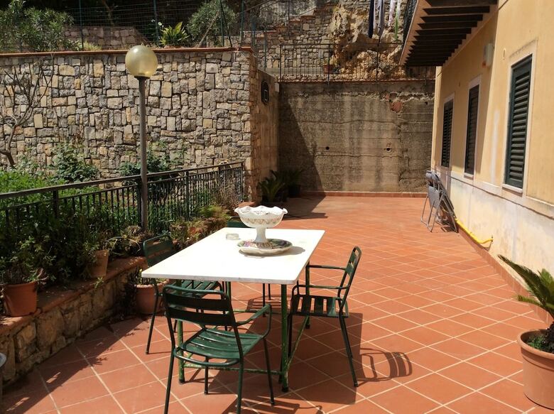 Bed & Breakfast Antico Limoneto Conca D'oro