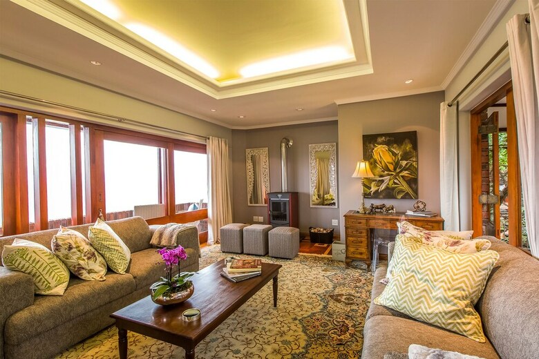 Hotel Kambaku @ Sea