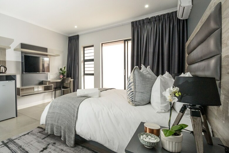 Enigma Hotel Apartments