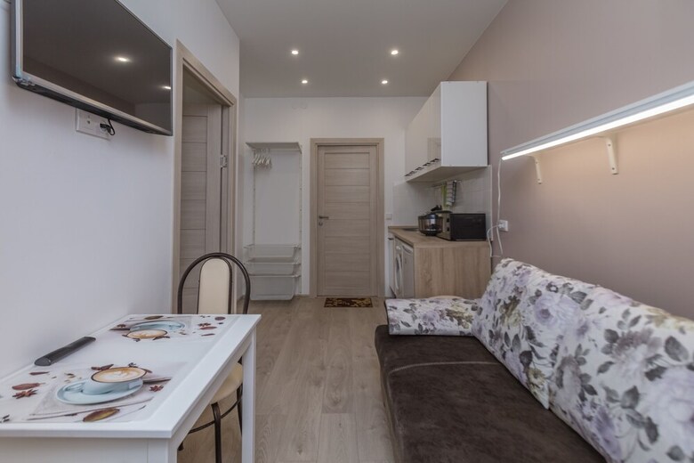 Apartaments On Saperniy 8