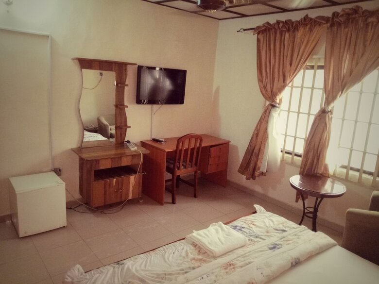 Hotel Bv.standard Executive Suite