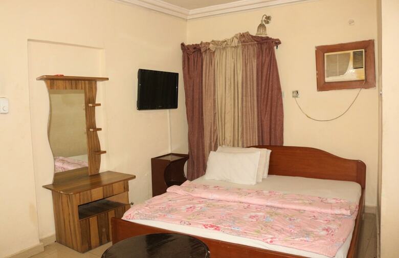 Hotel Bv.standard Executive Suite