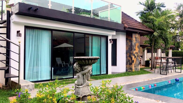 Cozy Garden Cottage Pool Villa