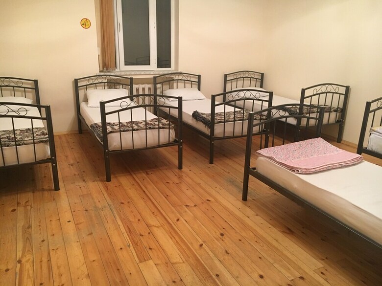 Hostal Badamdar Hotel