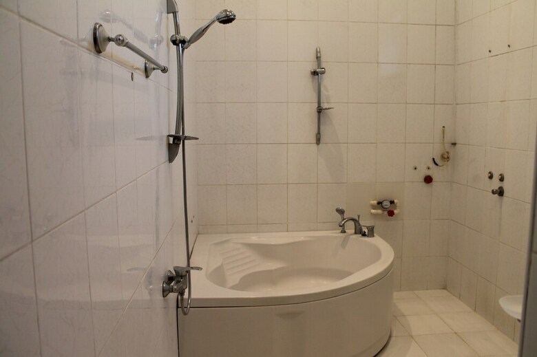 Hostal Badamdar Hotel