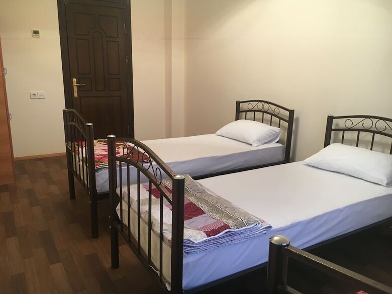 Hostal Badamdar Hotel