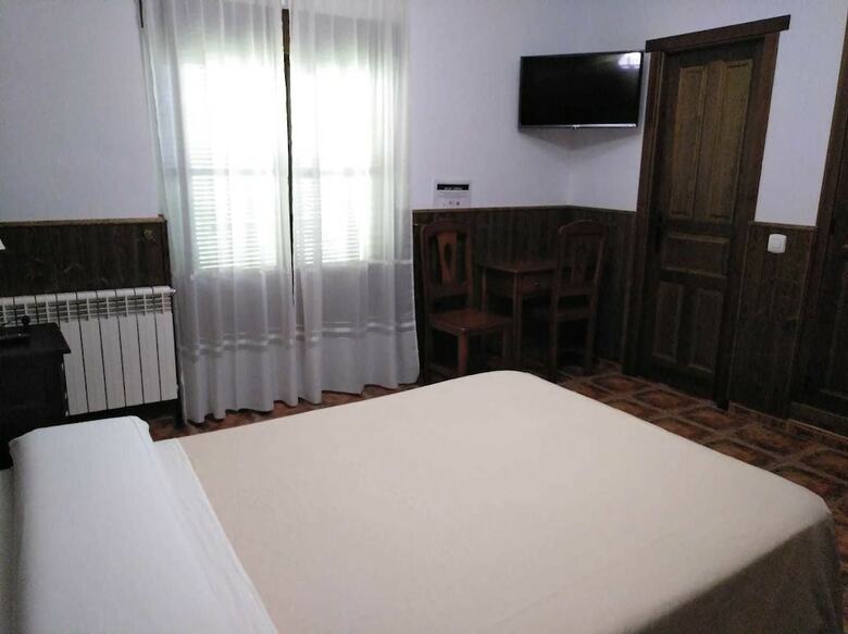 Hotel Casa Rural Pe�a Falcon