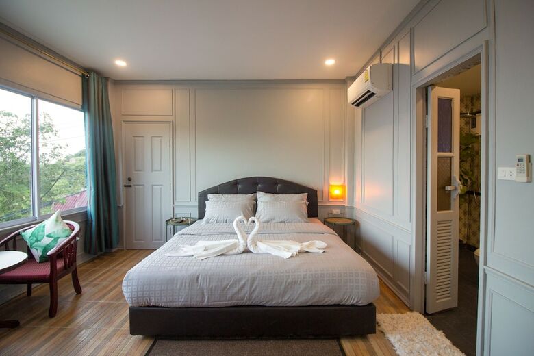 Hotel At Tanote