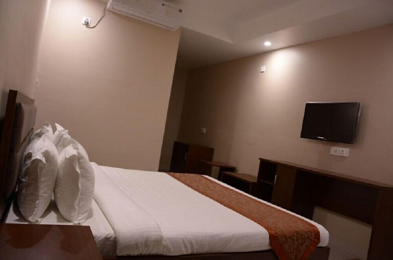 Hotel Shree Hari Grand