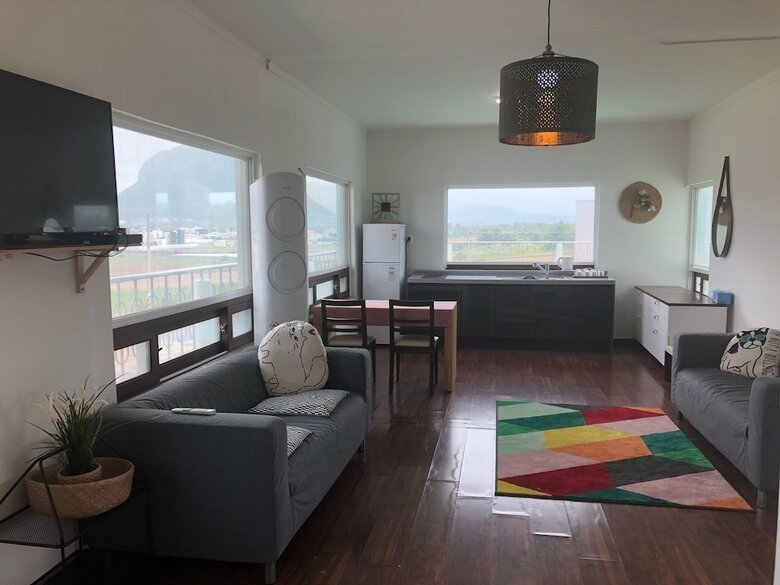 Pension Lounge House Jejuda