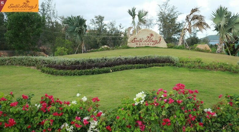 Hotel Suoi Hong Resort