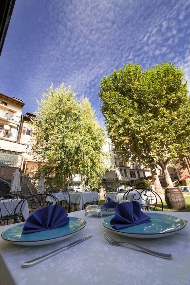 Hostal Ostello Rovereto