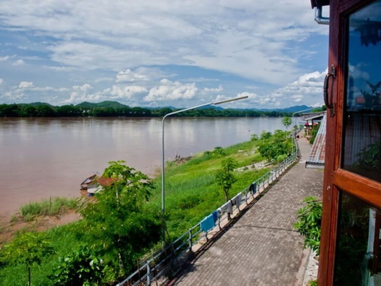 Hotel Banrimkhong