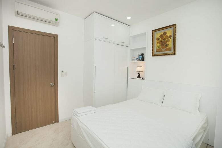 Wonderland 24h Apartment