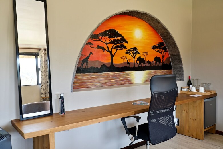 Hotel Normarie's Guesthouse