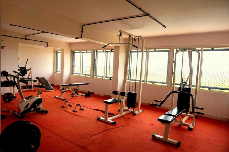 Hotel Whitegate Residency