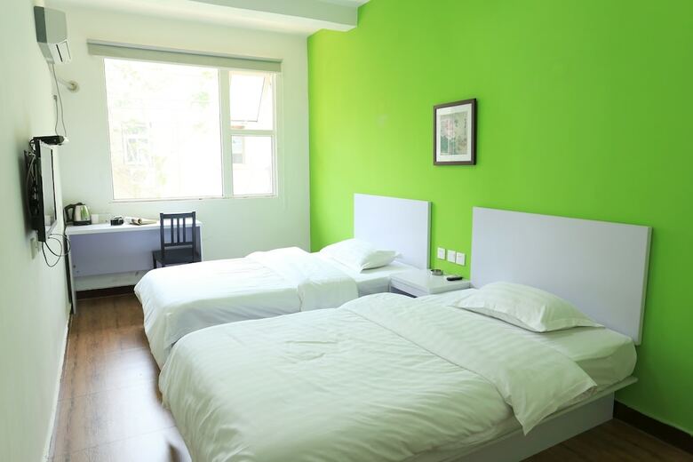 Hostal Alley Youth Hostel