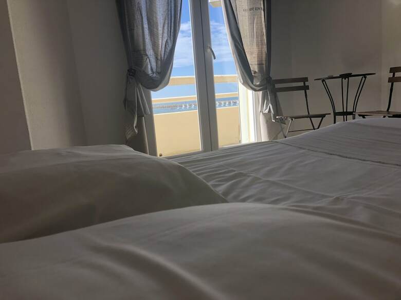 Hotel H�tel Le Carnon