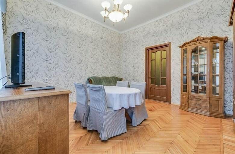 Ludwig Apartments On 4-ya Liniya