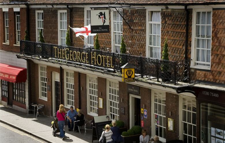 The George Hotel