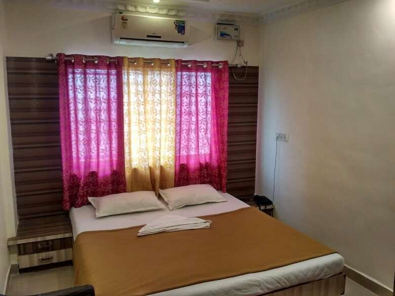 Hotel Silver Palm