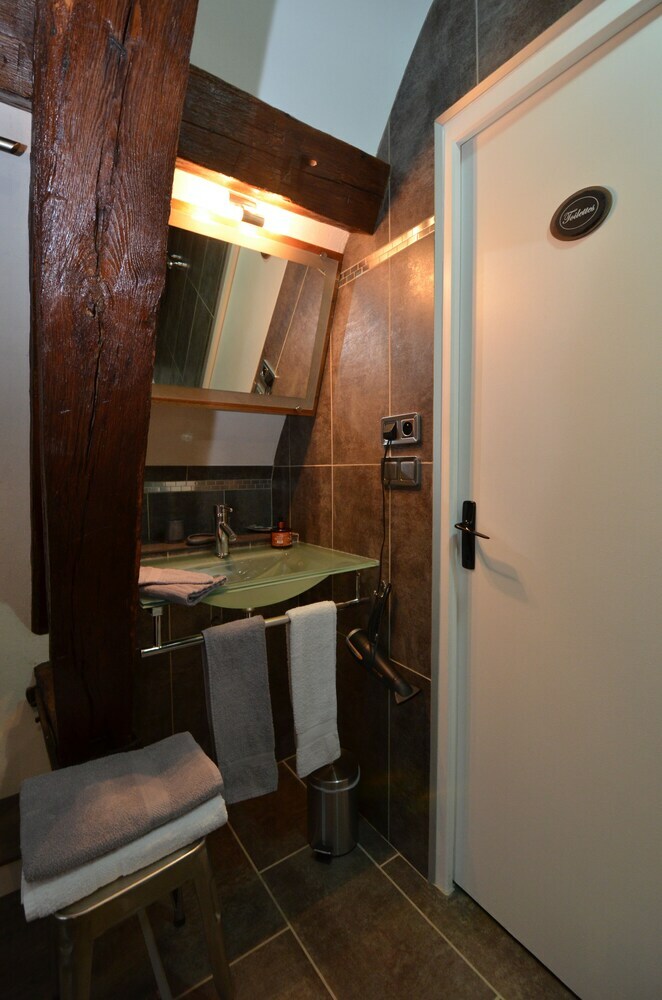 Bed & Breakfast Chambre D'h�tes - Les Convivhotes