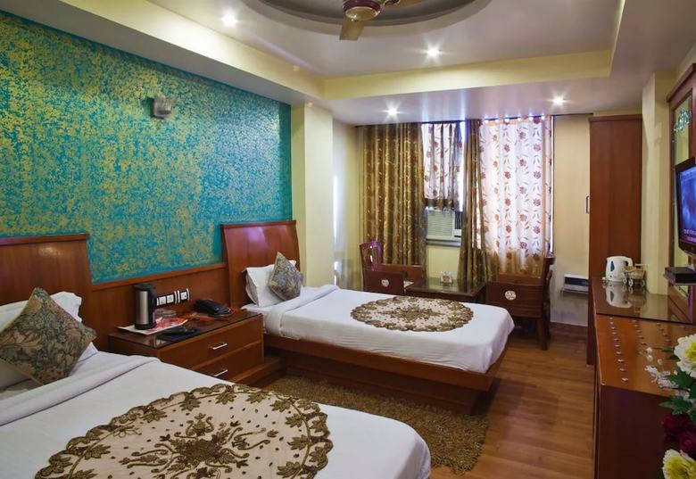 Hotel Comfort Room Shiv Dev Int