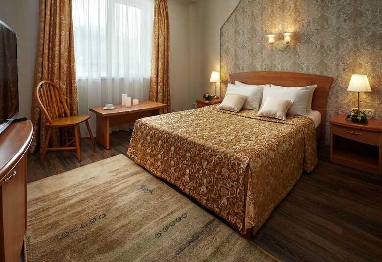 Kroshka Enot Mitino Hotel
