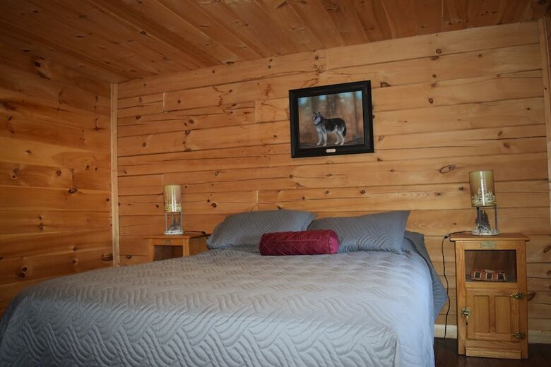 Cabana Wild Spirit Wolf Sanctuary
