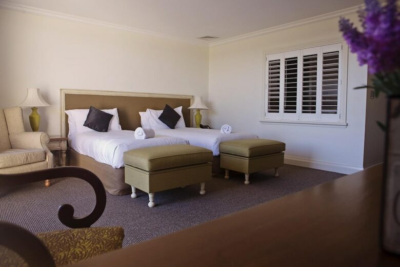 Hotel Harrington River Lodge