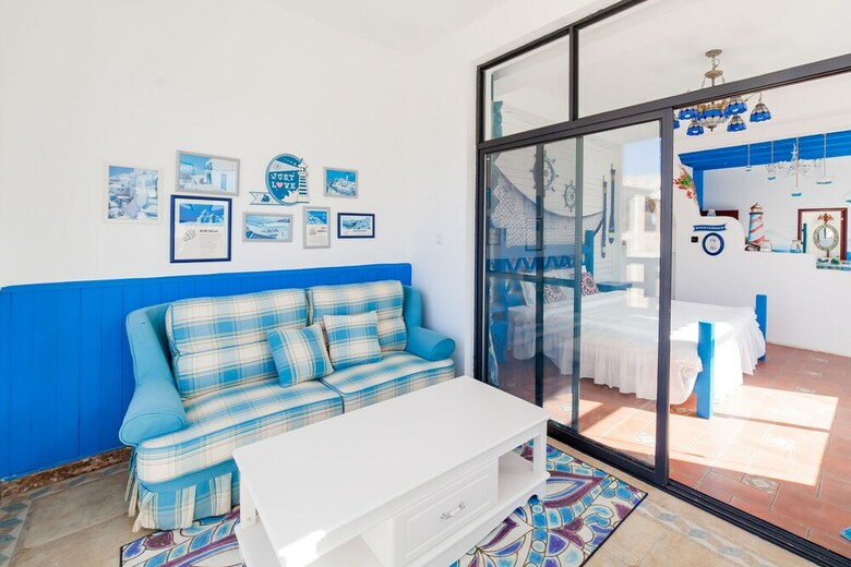 Hotel Dali Love In Clouds Theme Art House