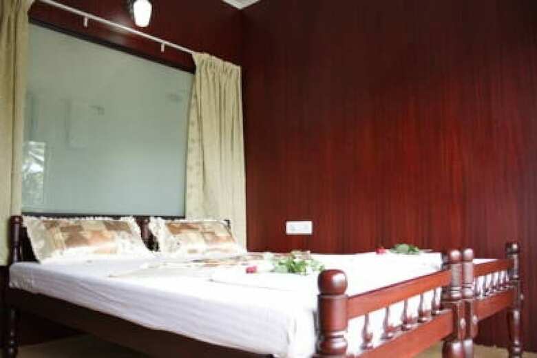 Guesthouser 3 Bhk Houseboat 9f4e
