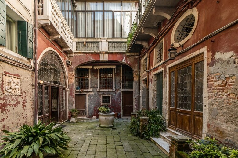 Apartamento Admiral Emo Palace Over Canal Grande