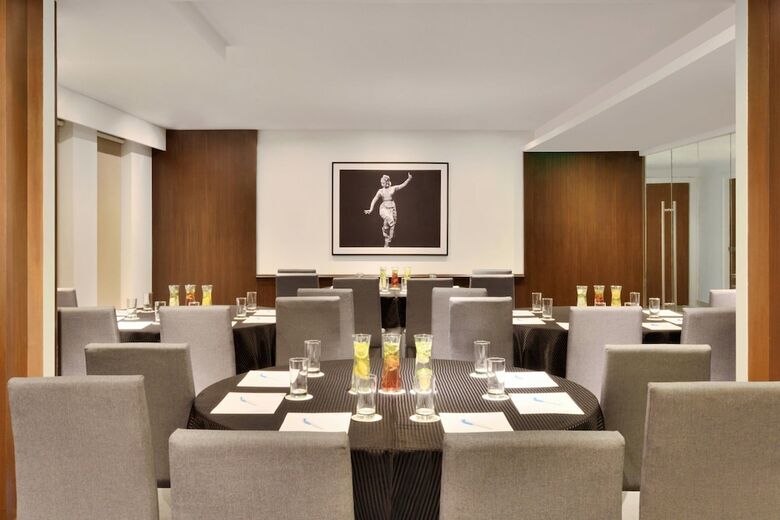 Hotel Fairfield By Marriott Chennai Omr