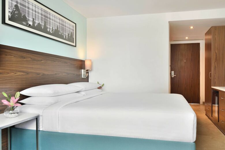 Hotel Fairfield By Marriott Chennai Omr